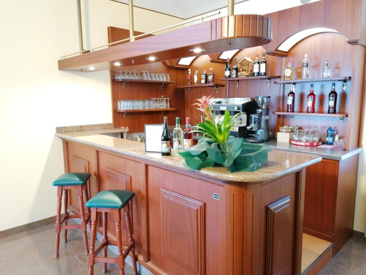 Residence Villa Margherita B&B Nebbiuno Kültér fotó